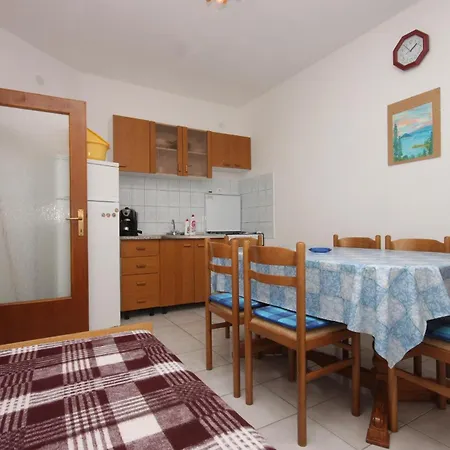 Apartments By The Sea Kali, Ugljan - 345 * Kali