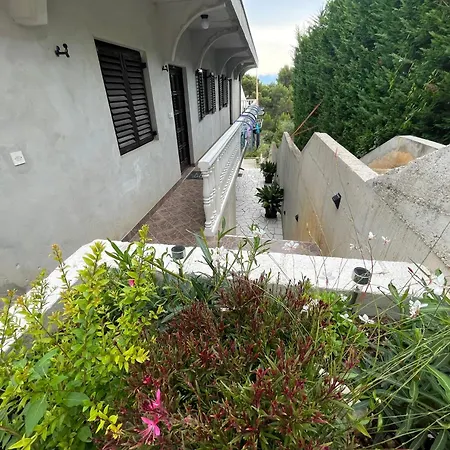 By The Sea Kali, Ugljan - 345 아파트