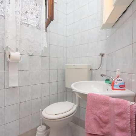 By The Sea Kali, Ugljan - 345 *