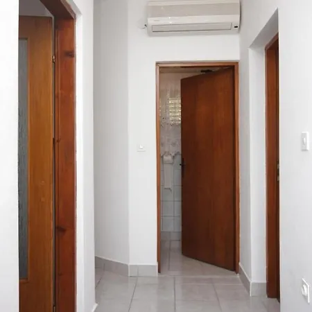 דירה By The Sea Kali, Ugljan - 345 *