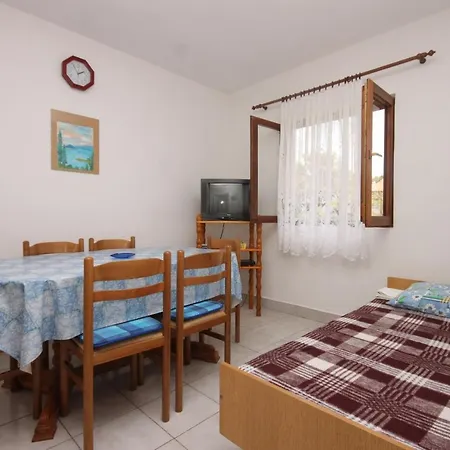 By The Sea Kali, Ugljan - 345 *