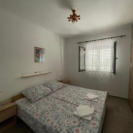 By The Sea Kali, Ugljan - 345 דירה